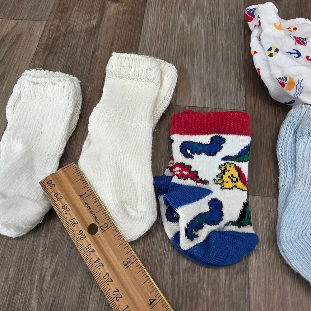Vtg Baby Boy Sock & Mitten Lot 5 Pairs Dinosaur Nautical Airplane Knit Booties